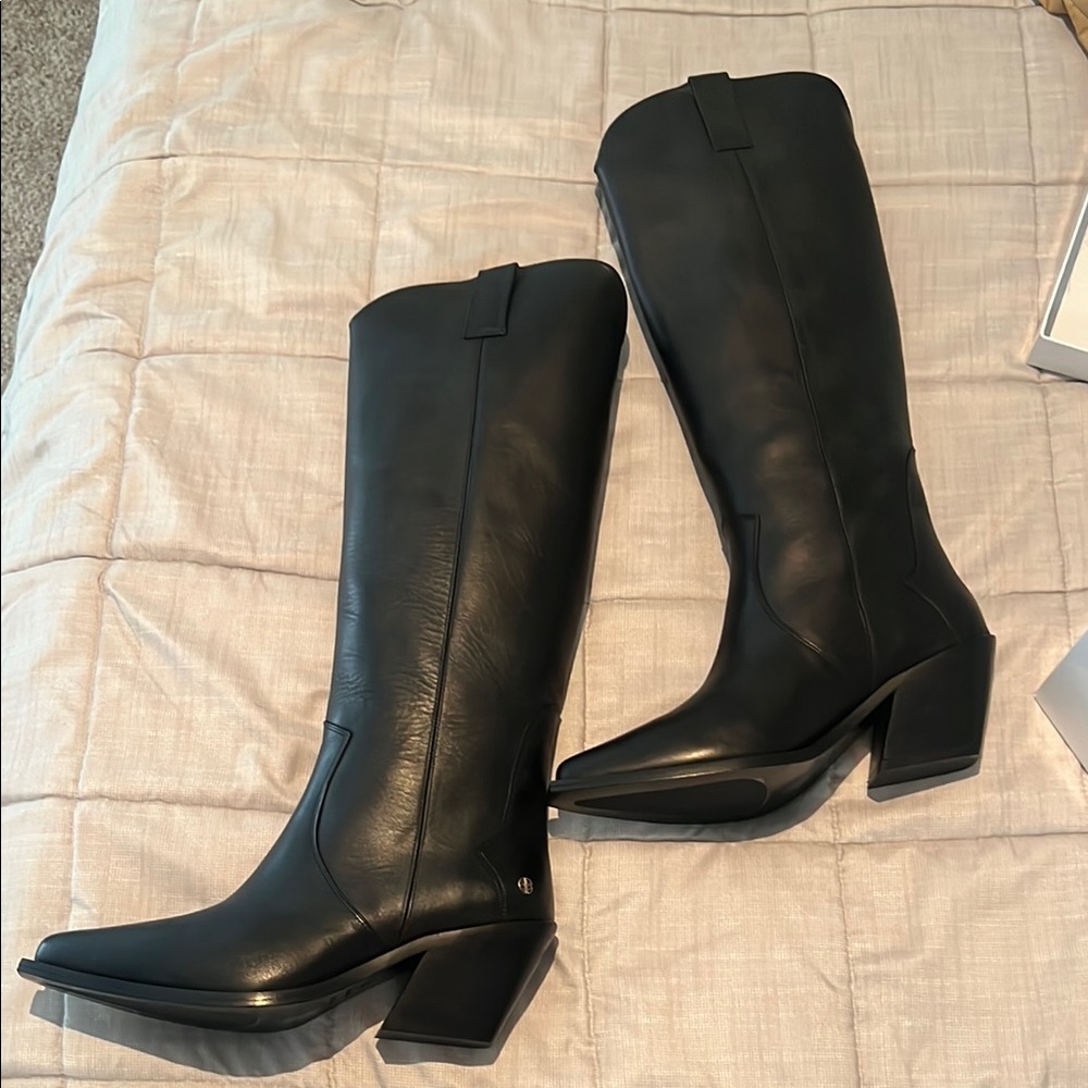 Anine Bing Black leather cowboy style boots